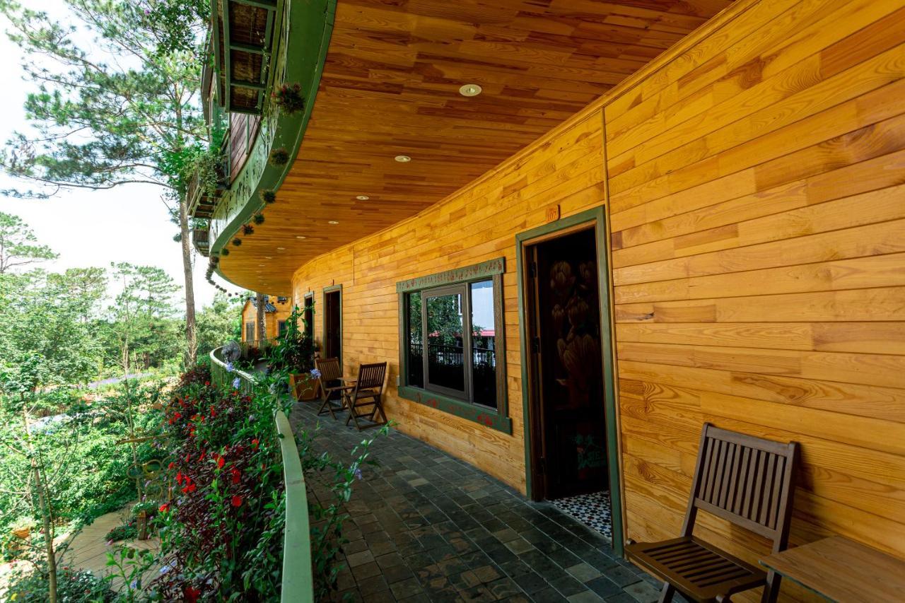 Hotel Rosie Garden Mang Den Kon Von Kla Exterior foto