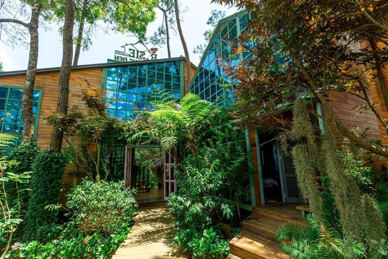 Hotel Rosie Garden Mang Den Kon Von Kla Exterior foto