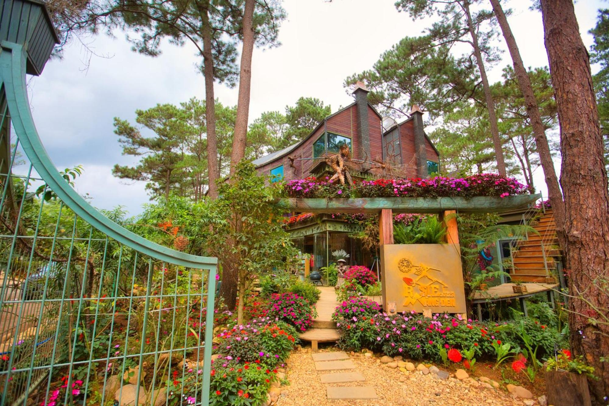 Hotel Rosie Garden Mang Den Kon Von Kla Exterior foto